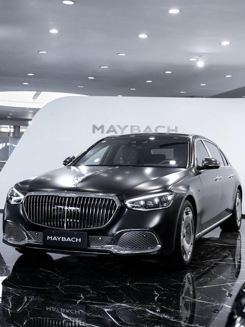 佛山290岚图汽车的售后服务让用户无忧出行，迈巴赫未来的豪华车趋势